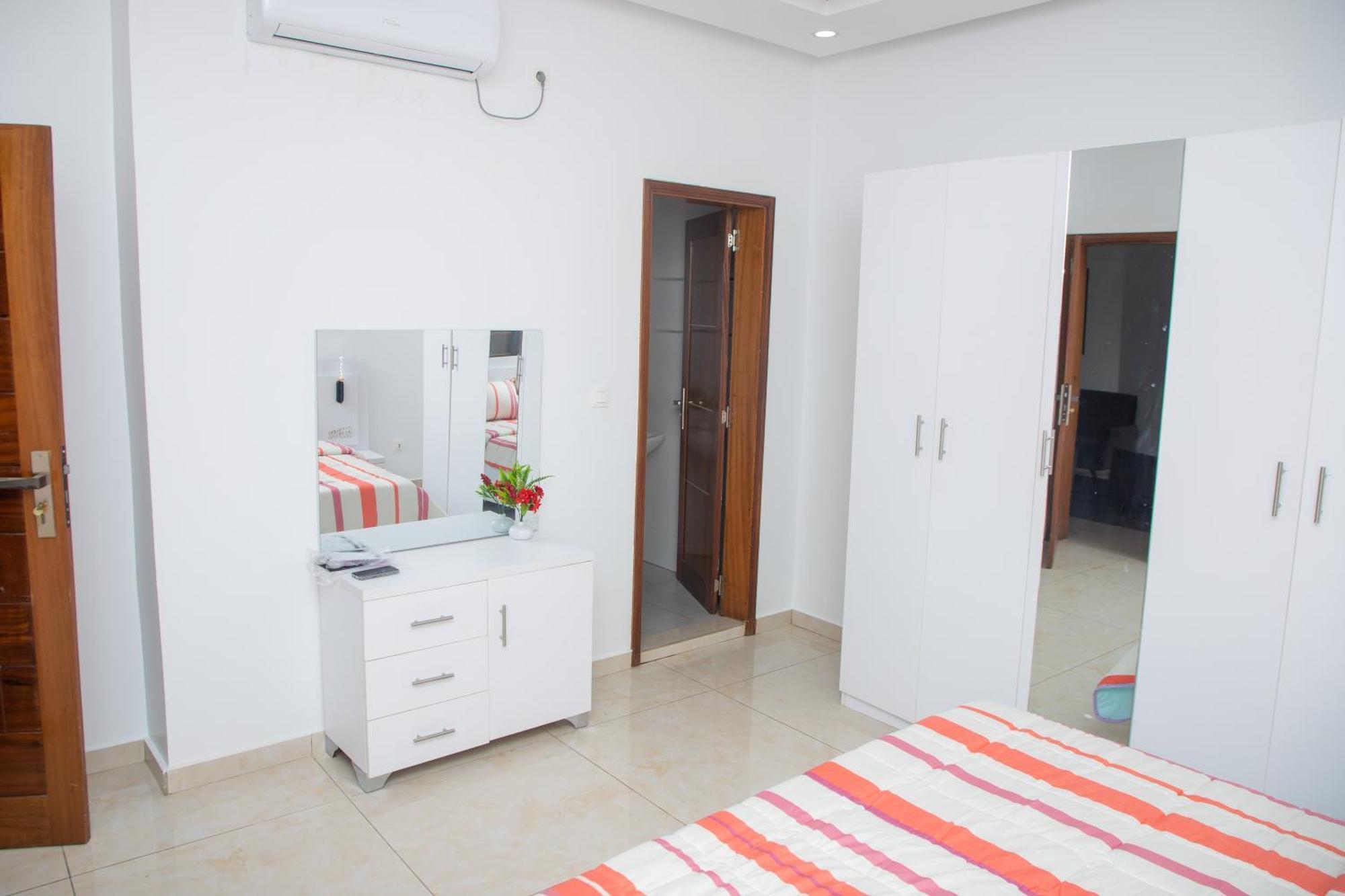 Residence Teranga Immo Luxe Residence Ndoumbe Sylla Dakar Exterior foto